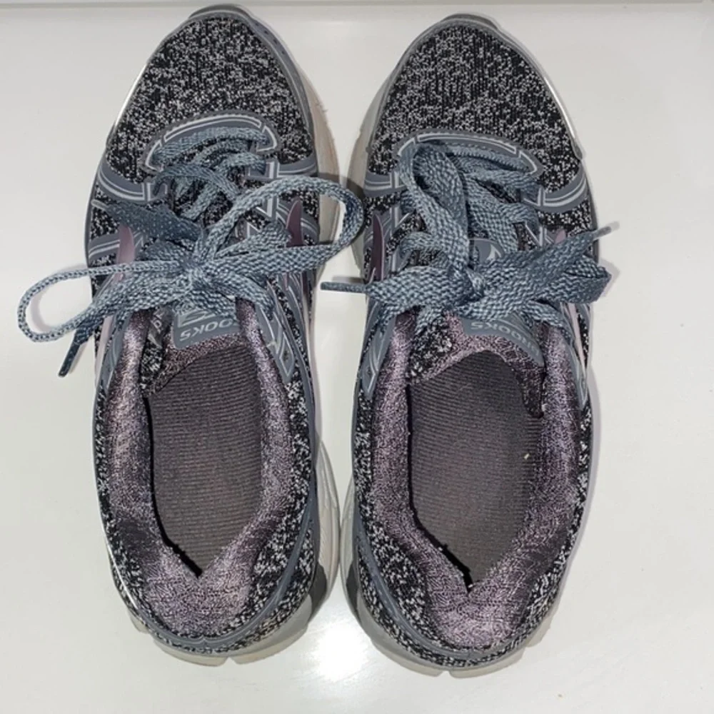 Brooks GTS 17‎ Running Shoe Grey Rose Womens 6.5